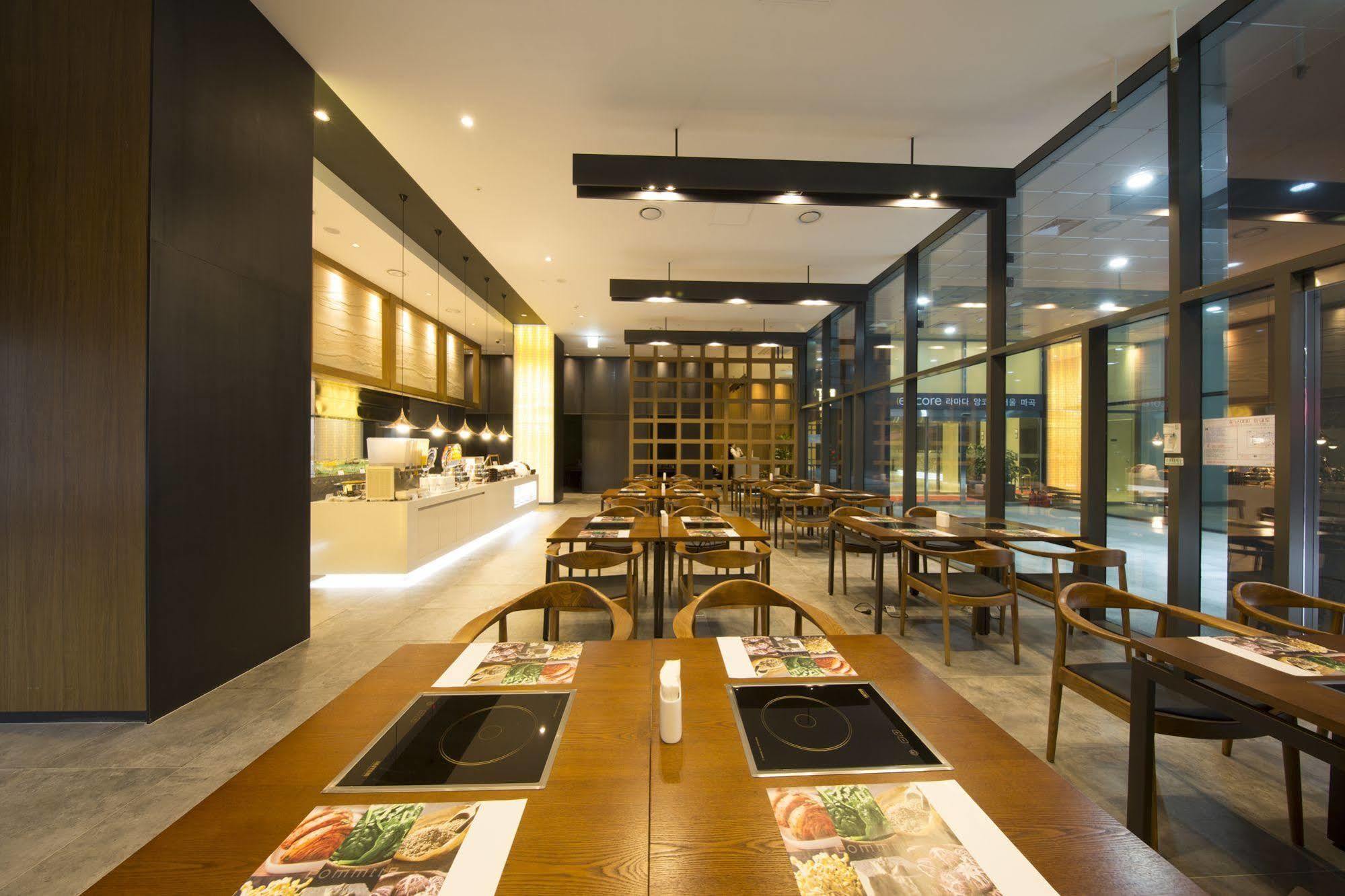 Ramada Encore By Wyndham Seoul Magok Buitenkant foto