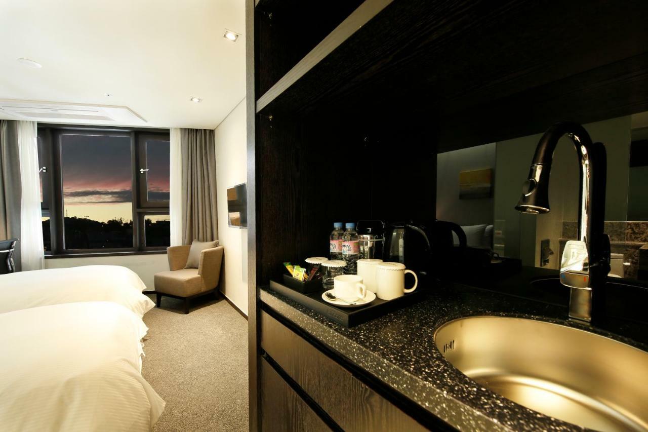 Ramada Encore By Wyndham Seoul Magok Buitenkant foto